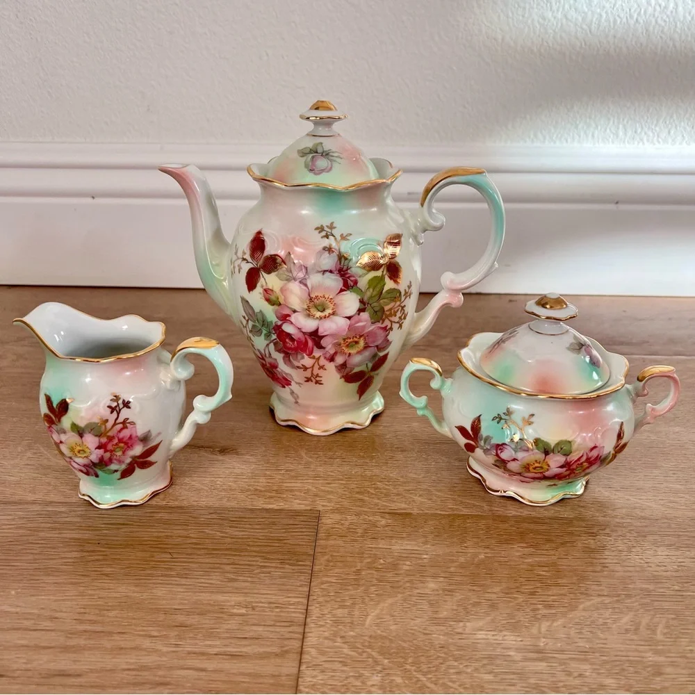 Vtg 1945’s Schumann Bavaria Wild Rose Blush Coffee Pot, Creamer, Sugar Bowl Set - Picture 2 of 9